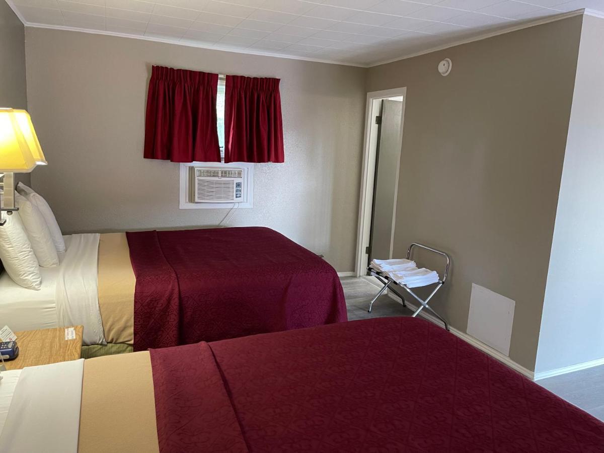 Timberly Motel Гейлорд Экстерьер фото